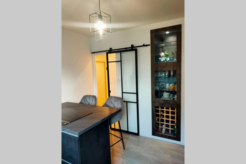 Logement Entier+ Jardin Prive Et Parking 2Places Rouen Luaran gambar