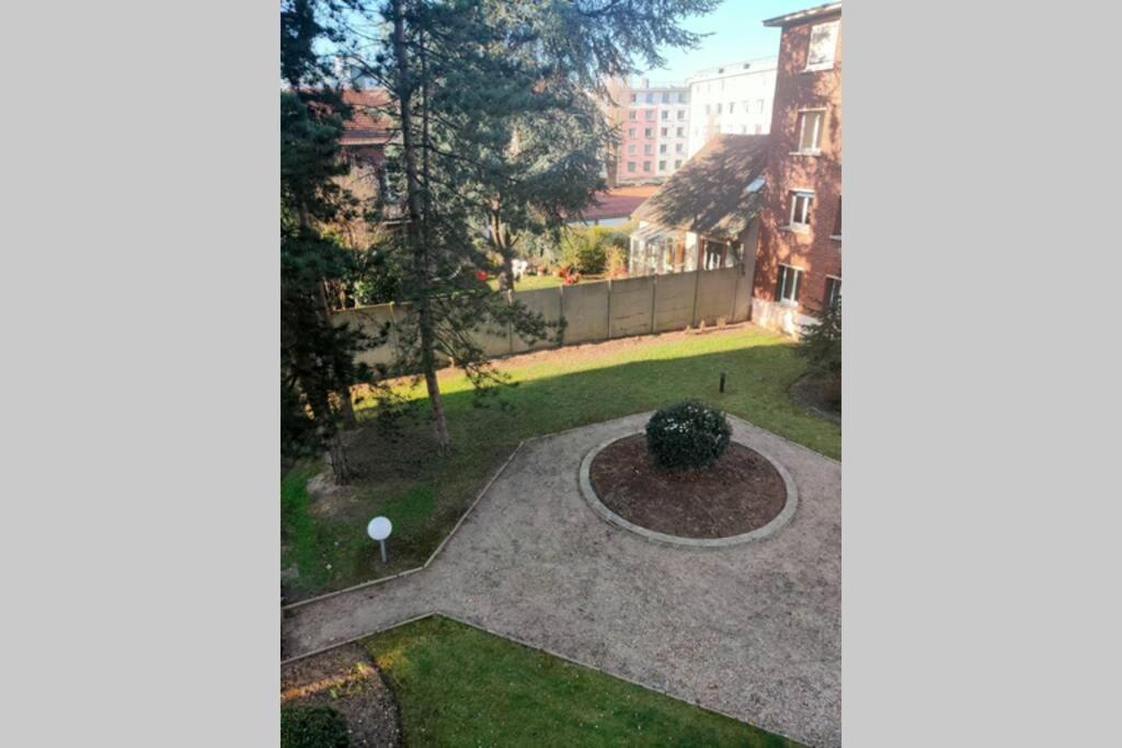 Logement Entier+ Jardin Prive Et Parking 2Places Rouen Luaran gambar