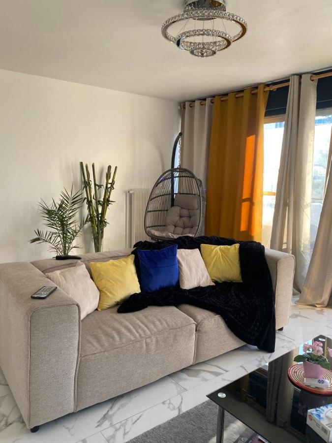 Logement Entier+ Jardin Prive Et Parking 2Places Rouen Luaran gambar